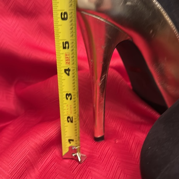 Georgia 6” Platform Boot size 7 Black - Picture 4 of 4